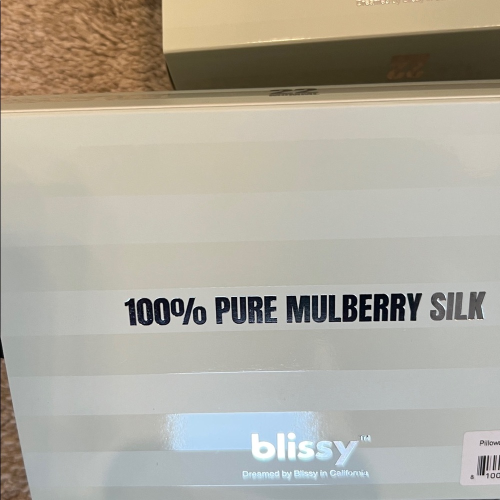 Blissy Mint Green 2 Striped King Size Pillowcases - Picture 7 of 7